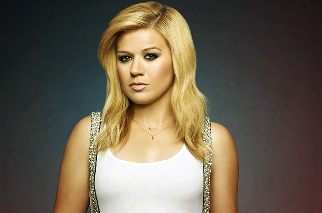 kelly clarkson, piece by piece, music news, entertainment, singer, family, relationship